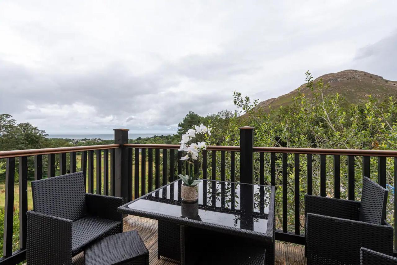 Converted Chapel, Stunning Sea&Mountain Views! Penmaen-mawr Exterior foto
